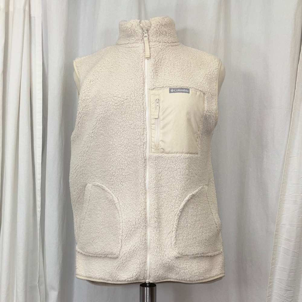 Columbia ivory colored sherpa vest